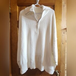 AERIE EUC Sweater - Oversized - Size XL - with 1/4 zip.